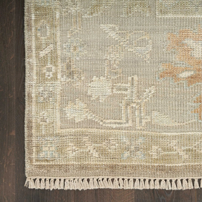 WHISPERS (Taupe)