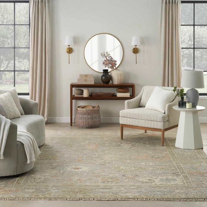 WHISPERS (Taupe)