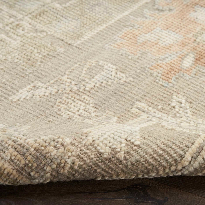 WHISPERS (Taupe)